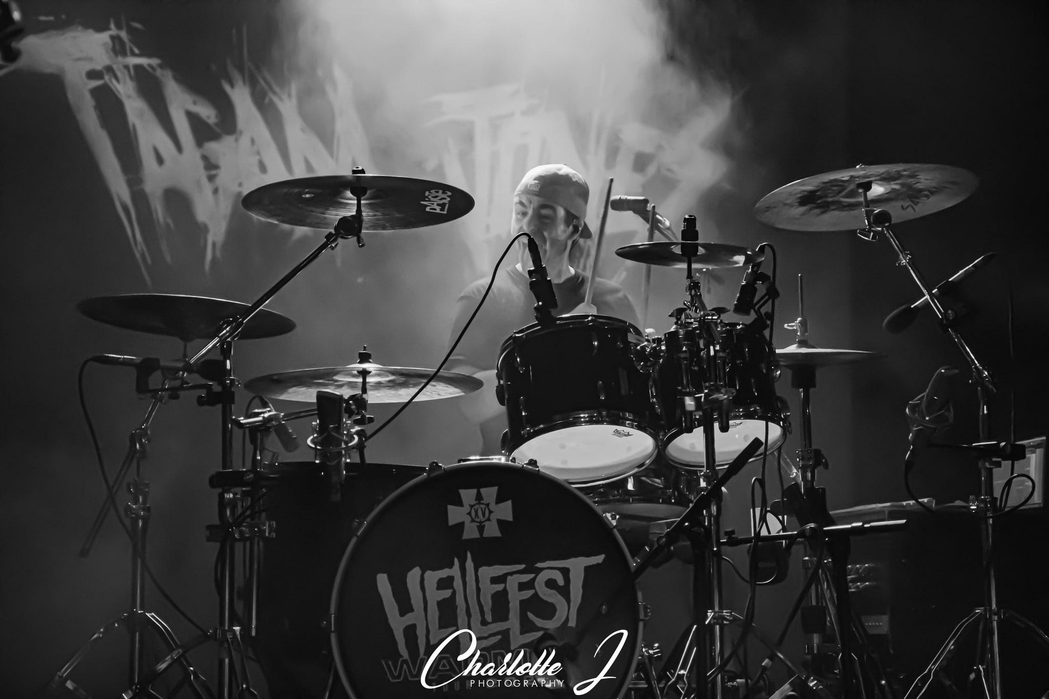 Le batteur du groupe Tagada Jones.